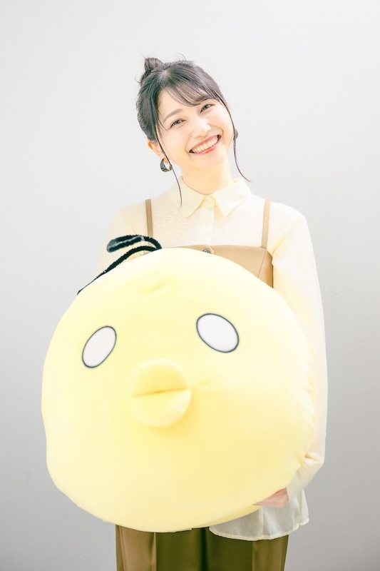 私が表情に乗せきれていなかった佐藤の想いをずっと滲ませてくれるんです──『笑顔のたえない職場です。』佐藤 楓役・雨宮 天さん×原作・くずしろさん対談インタビュー-7