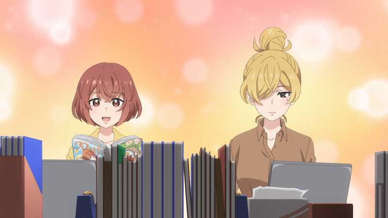 浅倉は佐藤にとっての「清涼飲料水」!? くずしろさんがアニメを見て感じた浅倉の“可愛さ”──アニメ『笑顔のたえない職場です。』浅倉 栞役・佐伯伊織さん×原作・くずしろさん対談インタビュー-4