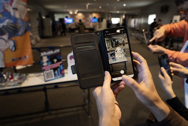 「東武鉄道 presents ANIMAX MUSIX 2025 YOKOHAMA supported by Lemino」開演前におなじみのアニメミュージックが飛び交う！　来場者参加型カラオケ企画でにぎわった「LIVE DAM WAO! カラオケブース」レポート-15