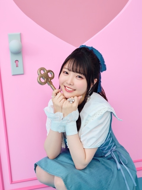 麻倉ももさん初のバレンタインイベント「LAWSON premium event 麻倉もも もChoっと甘い♡ MoChoの Chocoパーティー」ロゴ&タイトルが公開! チケット先行は11月23日まで受付中-2