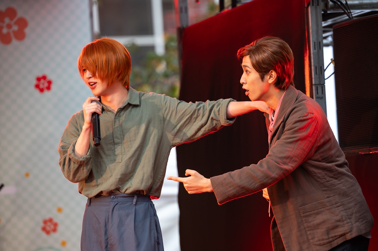 お芝居＆スペシャルメドレーを披露！　ロミオ役・大薮 丘さん、アルフレド役・新里宏太さんら登壇「「ロミオの青い空」放送30周年 ミュージカル「ロミオの青い空」 『誓い』と『絆』を繋ぐステージ」レポート【AGF2025】-6