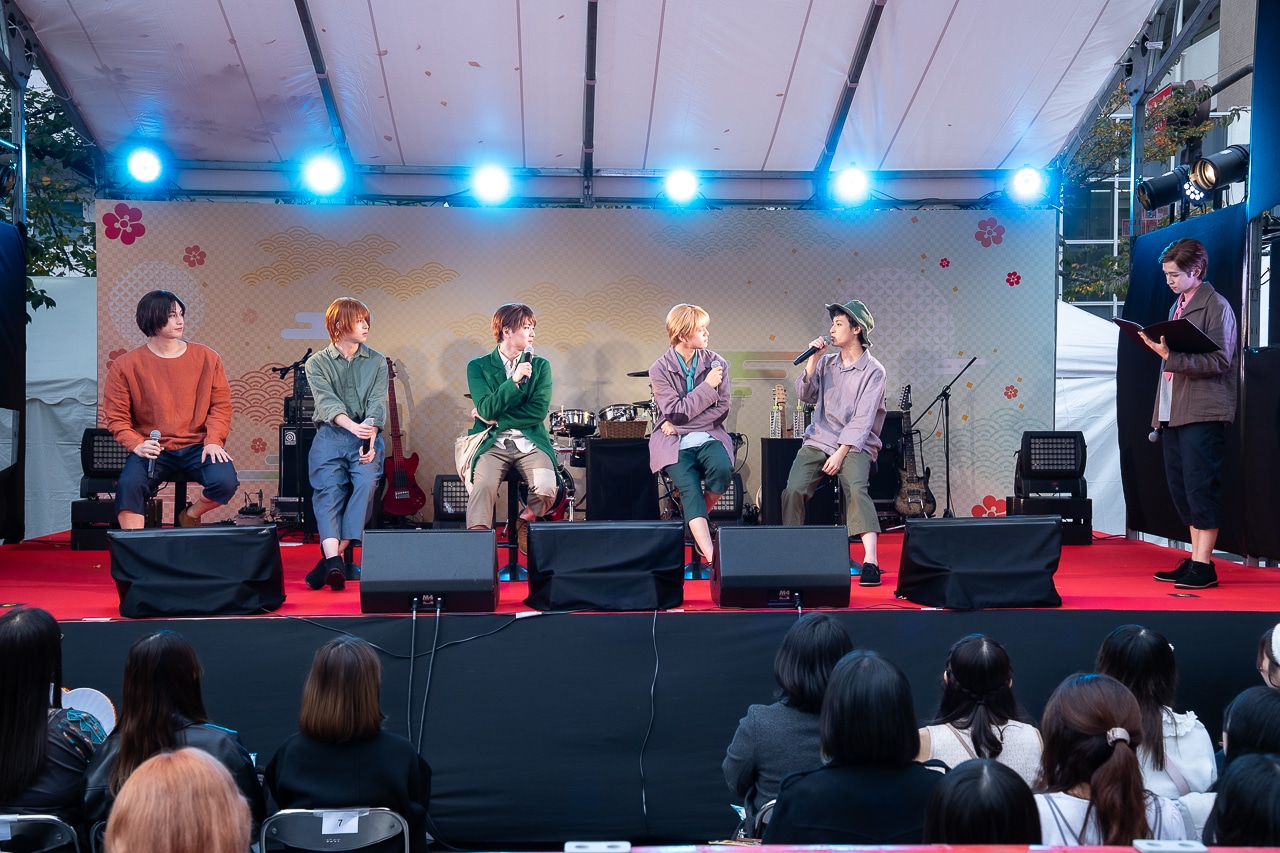 お芝居＆スペシャルメドレーを披露！　ロミオ役・大薮 丘さん、アルフレド役・新里宏太さんら登壇「「ロミオの青い空」放送30周年 ミュージカル「ロミオの青い空」 『誓い』と『絆』を繋ぐステージ」レポート【AGF2025】-11