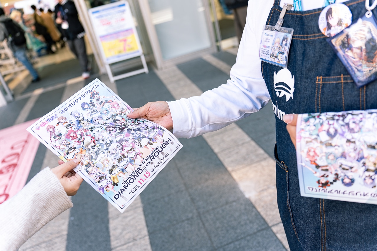 「ぶいすぽっ！」初のオリジナルアルバム発売を記念して、全国のアニメイトでキャンペーン実施！　アニメイト池袋本店では1階エントランス広場での大規模展開や6階展示スペース展開など実施 【フォトレポート】-33