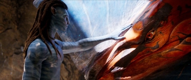 『アバター:ファイヤー・アンド・アッシュ』新映像&日本版ポスター解禁! マイリー・サイラスさんによるエンドソングのミュージッククリップも公開-3