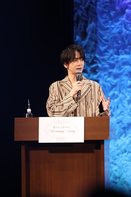 TVアニメ『薫る花は凛と咲く』スペシャルイベント「Blooming Party」【昼の部】レポート｜中山祥徳さん、井上ほの花さんらキャスト陣6名が作品の名場面についてトーク――キャラクターを花に例えたり、フラワーデコレーションに挑戦したりと注目コーナー目白押し！-4