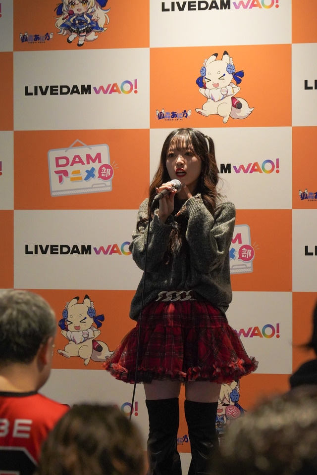 「東武鉄道 presents ANIMAX MUSIX 2025 YOKOHAMA supported by Lemino」開演前におなじみのアニメミュージックが飛び交う! 来場者参加型カラオケ企画でにぎわった「LIVE DAM WAO! カラオケブース」レポート-9