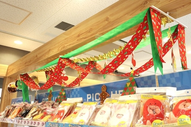 12月のアニメイト池袋本店では「ぬい活・推し活特設スペース」や巨大クリスマスツリーが展開中！［今日のアニメイト池袋本店］-4