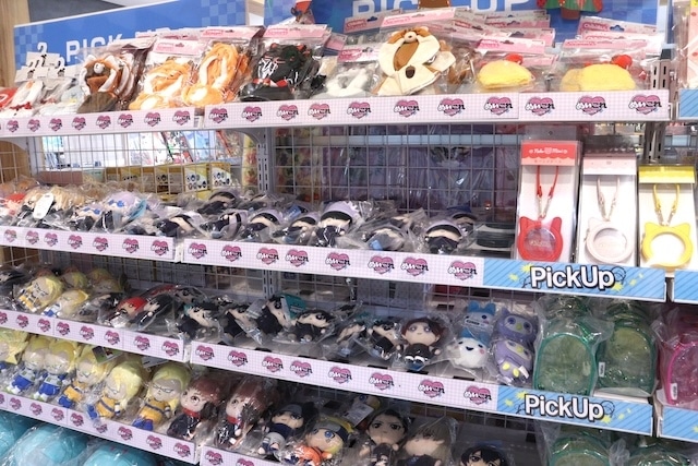 12月のアニメイト池袋本店では「ぬい活・推し活特設スペース」や巨大クリスマスツリーが展開中！［今日のアニメイト池袋本店］-13