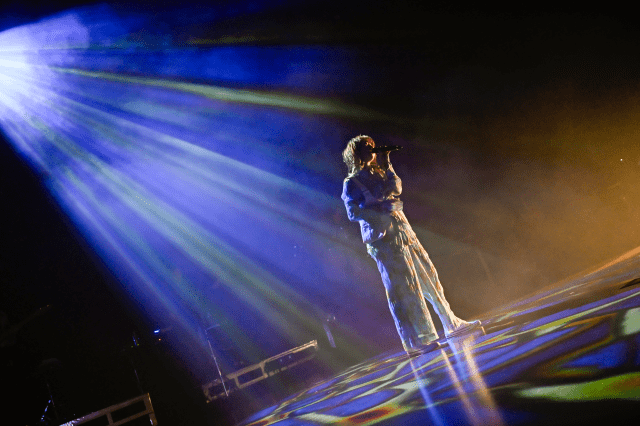 楠木ともりさんの26歳を記念したバースデーライブ「TOMORI KUSUNOKI BIRTHDAY LIVE 2025 “LAPIDARIES”」公式レポートが到着！-3