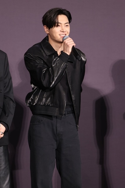 冬アニメ『DARK MOON　-黒の月: 月の祭壇-』Japan Premiereに戸谷菊之介さん・清水大登さん・仲村宗悟さん・小笠原仁さん・土岐隼一さん・上村祐翔さん登壇！　主題歌を務めるENHYPENがイベントのために来日-5