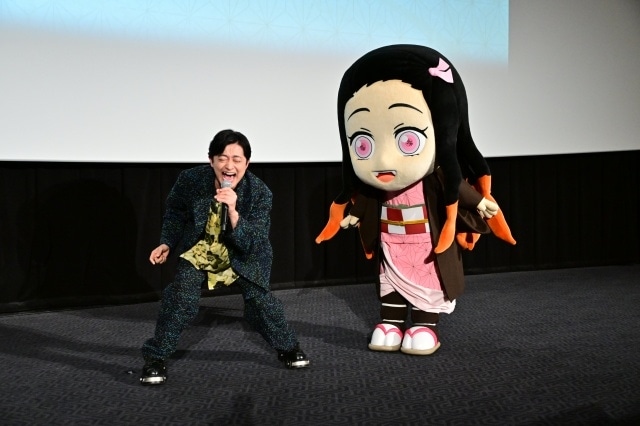 『劇場版「鬼滅の刃」無限城編 第一章 猗窩座再来』応援上映開会式の公式レポートが到着！　下野紘さん、プロデューサー・高橋祐馬氏、みに隊士の禰󠄀豆子＆伊之助が登壇-8