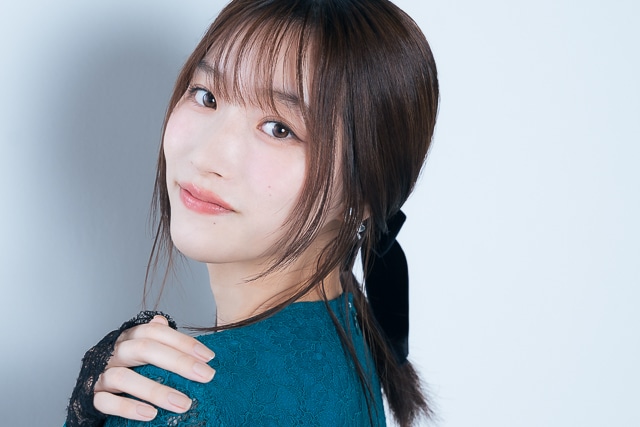 たくさんの個性が集まった、“全人類”に届けたい物語――劇場アニメ『この本を盗む者は』御倉深冬役・片岡凜さん×真白役・田牧そらさんインタビュー｜手を繋いで、壁ドンして……互いに助け合った声優初挑戦の収録秘話-9