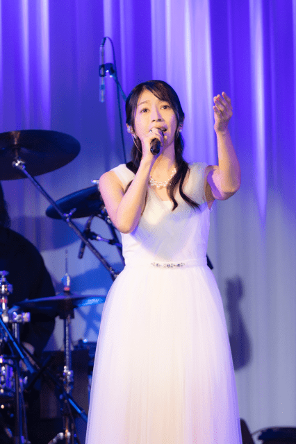 梶浦由記さんがディナーショーを初開催！　2026年に行われるツアーの詳細情報が解禁！-4