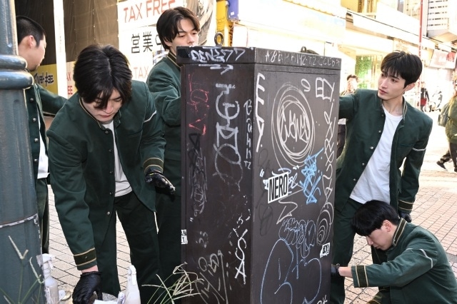 実写映画『WIND BREAKER／ウィンドブレイカー』落書き清掃イベントの公式レポートが到着！　水上恒司さん、綱啓永さん、濱尾ノリタカさんが参加し渋谷の街をキレイに-15