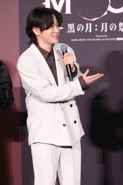 冬アニメ『DARK MOON　-黒の月: 月の祭壇-』Japan Premiereに戸谷菊之介さん・清水大登さん・仲村宗悟さん・小笠原仁さん・土岐隼一さん・上村祐翔さん登壇！　主題歌を務めるENHYPENがイベントのために来日-4