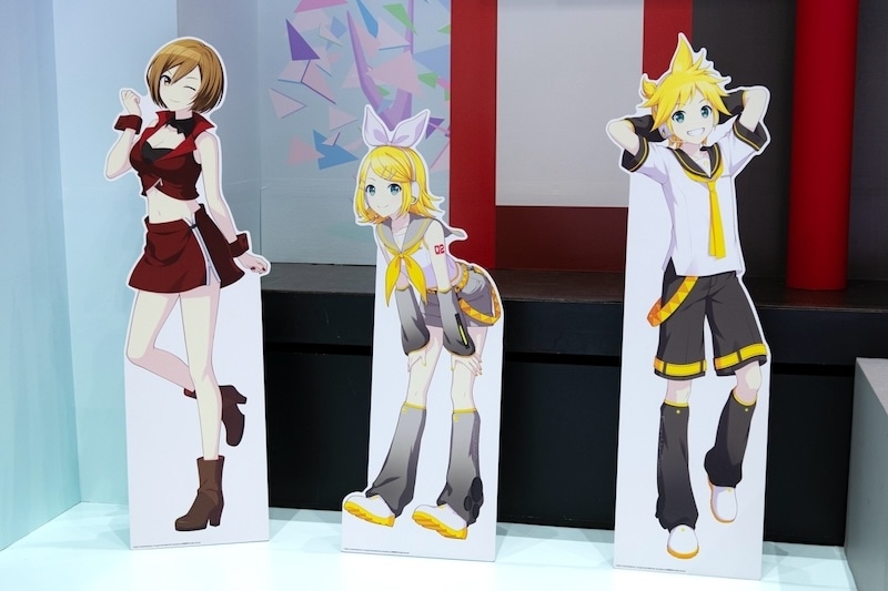 一年の計は『プロセカ』にあり!?　2026年のスタートダッシュを華やかに彩る『プロジェクトセカイ カラフルステージ！ feat. 初音ミク』リアルセカイ神社inアニメイト 池袋本店フォトレポート-10