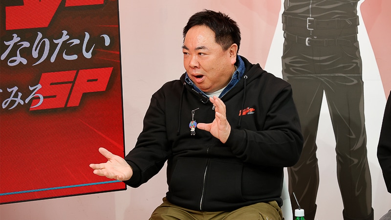 『東島丹三郎は仮面ライダーになりたい』ドランクドラゴン・塚地武雅さん×はりけ〜んず・新井義幸さん×東島丹三郎役・小西克幸さんインタビュー前編｜アラフィフ世代は“変身”したい!?　特番収録で生まれた「ライダー愛」の循環-5