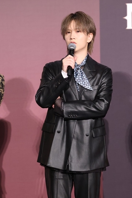 冬アニメ『DARK MOON　-黒の月: 月の祭壇-』Japan Premiereに戸谷菊之介さん・清水大登さん・仲村宗悟さん・小笠原仁さん・土岐隼一さん・上村祐翔さん登壇！　主題歌を務めるENHYPENがイベントのために来日-8