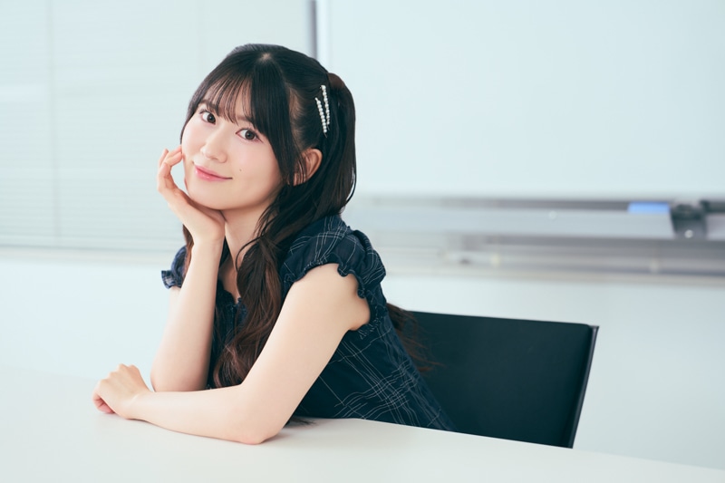 双見と梨田の手助けもあり、ねこのての成長が見られた第11話。花井さんのお芝居を聴いて、彼女の決断の重みを再認識した──アニメ『笑顔のたえない職場です。』ねこのて役・花井美春さん×原作・くずしろさん対談インタビュー-12