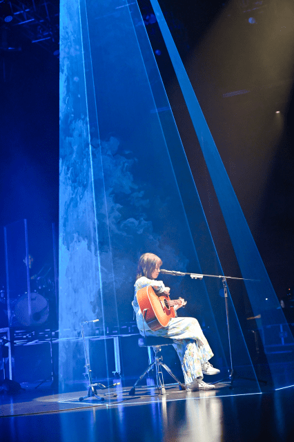 楠木ともりさんの26歳を記念したバースデーライブ「TOMORI KUSUNOKI BIRTHDAY LIVE 2025 “LAPIDARIES”」公式レポートが到着！-1