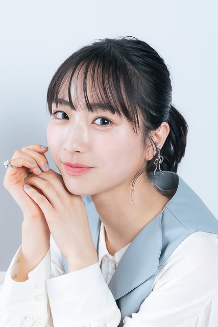 たくさんの個性が集まった、“全人類”に届けたい物語――劇場アニメ『この本を盗む者は』御倉深冬役・片岡凜さん×真白役・田牧そらさんインタビュー｜手を繋いで、壁ドンして……互いに助け合った声優初挑戦の収録秘話-5