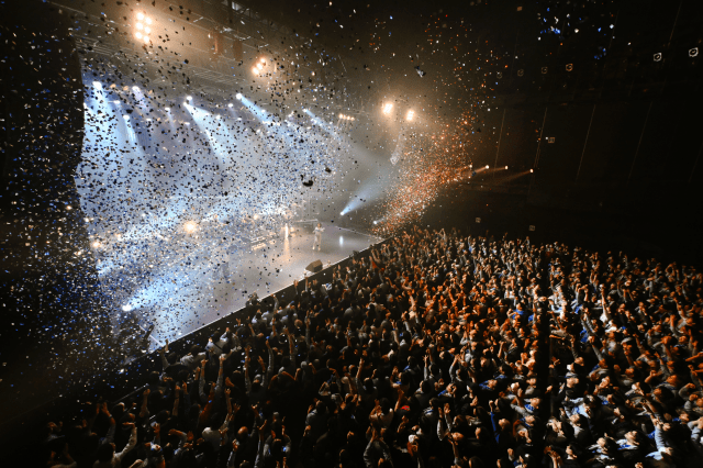 楠木ともりさんの26歳を記念したバースデーライブ「TOMORI KUSUNOKI BIRTHDAY LIVE 2025 “LAPIDARIES”」公式レポートが到着！-7