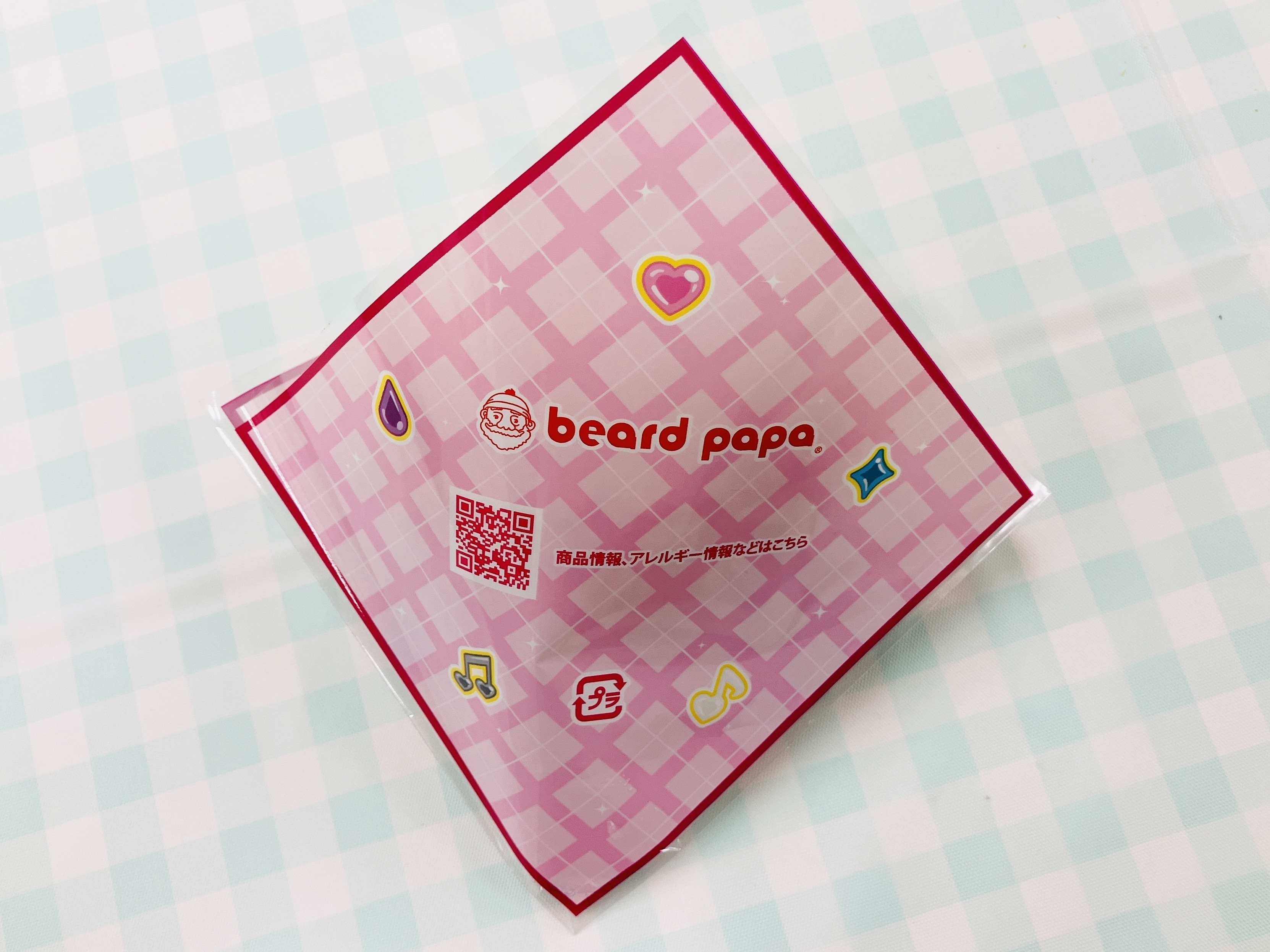 かわいい見た目に心キュンキュンしてます！ ビアードパパ史上最上級にかわいいシュークリーム！ テレビアニメ「キミとアイドルプリキュア♪」とのコラボレーション“プリキュアシュー”実食レポート