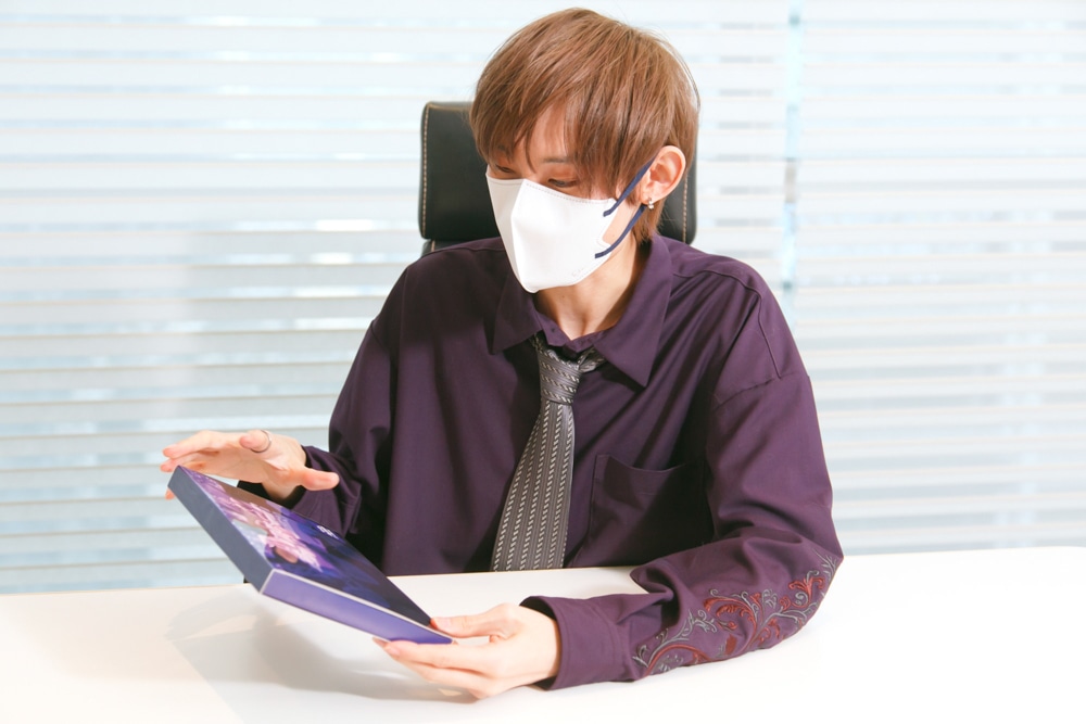 全25曲で描く、第1章から第3章までの物語。声優・秋奈を迎えた新曲「Not Enough」とともに紡がれる、今夜、あの街からの集大成1st ALBUM『NOT ENOUGH』インタビュー-4