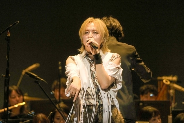 「蒼井翔太 LIVE Orchestra 2026 Moments」Day1の公式レポートが到着！　新曲「薺」など18曲をオーケストラとともに披露｜ニューアルバム制作&ライブツアー開催決定-2