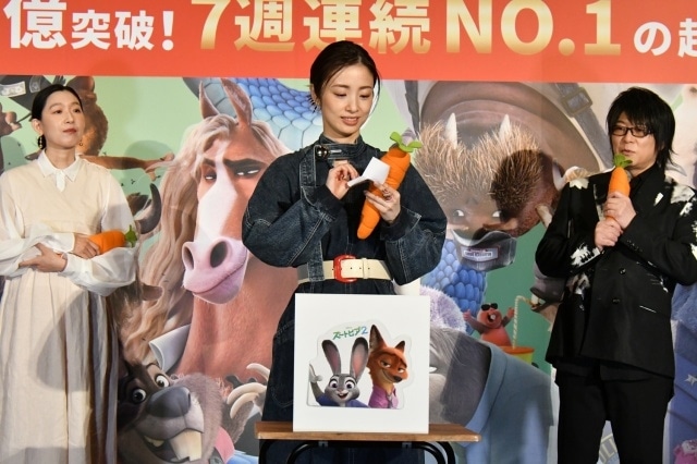 『ズートピア２』超メガヒット御礼舞台挨拶の公式レポートが到着！　上戸彩さん、森川智之さん、江口のり子さん、髙嶋政宏さん、サバンナ・高橋茂雄さんが登壇-8