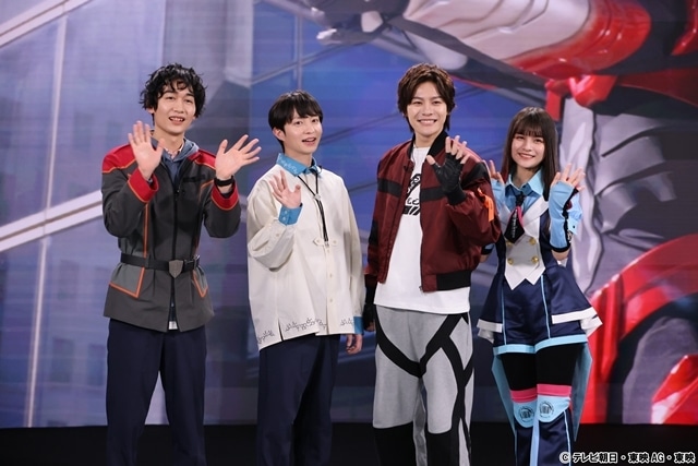 『超宇宙刑事ギャバン インフィニティ』超制作発表を開催、長田光平さんらキャスト陣を初お披露目！　声の出演に子安武人さん・川澄綾子さん・関俊彦さん、主題歌はMay’nさんが担当-8