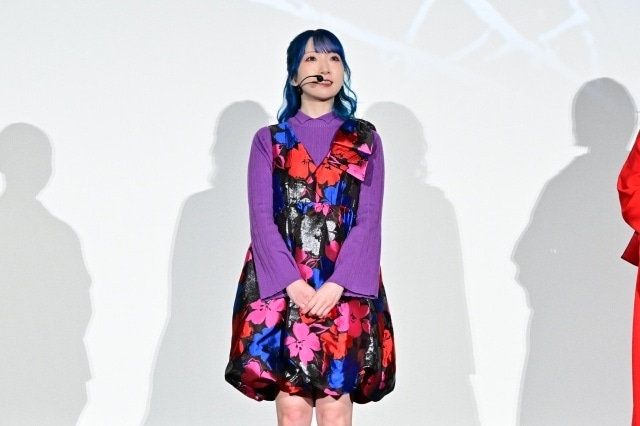 『迷宮のしおり』公開記念舞台挨拶の公式レポートが到着！　SUZUKAさん（新しい学校のリーダーズ）、伊東蒼さん、寺西拓人さん、河森正治監督、MIOCHINさんが登壇-5