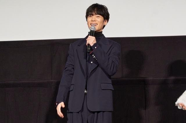 『機動戦士ガンダム 閃光のハサウェイ キルケーの魔女』舞台挨拶付き上映＆ゲリライベントの公式レポートが到着！　小野賢章さん、上田麗奈さんらが登壇｜特別番組が1月24日放送-2