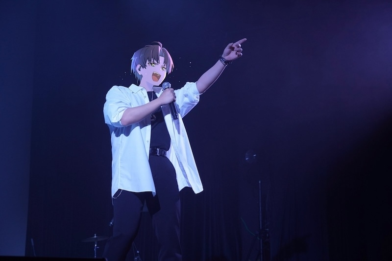 「握（AKU）」「LOOK AT ME!」「晩夏（만하）」「Fair Winds」を披露！　トークショーには『ALIEN STAGE』のKANGプロデューサーも登壇｜「AKUGETSU ファンミーティング in Tokyo」イベントレポート-1