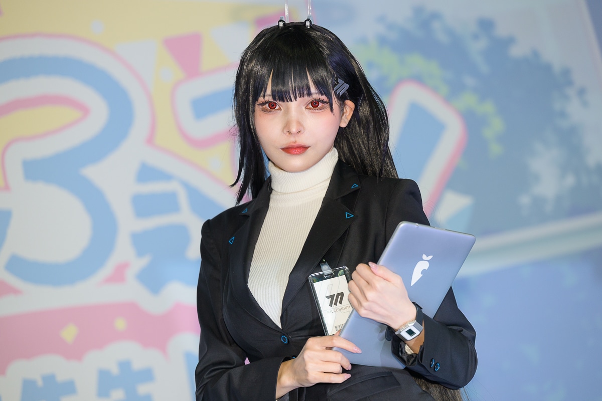 クールな表情が眩しい!『ブルアカ』カンナ、キリノ、リオの美人コスプレイヤー特集