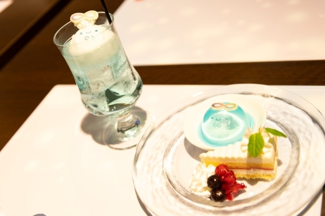 「アイドリッシュセブン Harmony Lounge」フォトレポート｜第1弾のテーマは「レインボーシティ編」！　アイドルたちが紡ぐ物語を“見て”“食べて”楽しもう-18