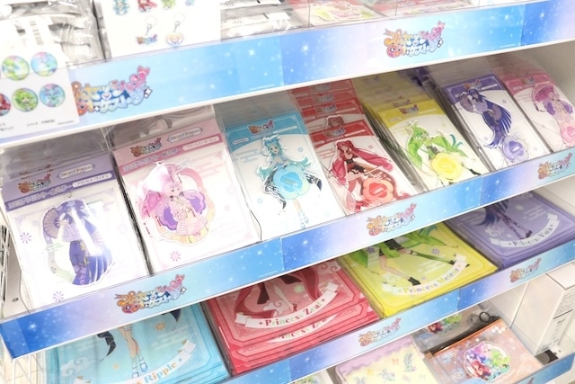 オンリーショップ「人外日常コレクションオンリーショップ」が開催中！　コミックス『うるわしの宵の月(10)』が発売！　ほか［今日のアニメイト池袋本店］-9