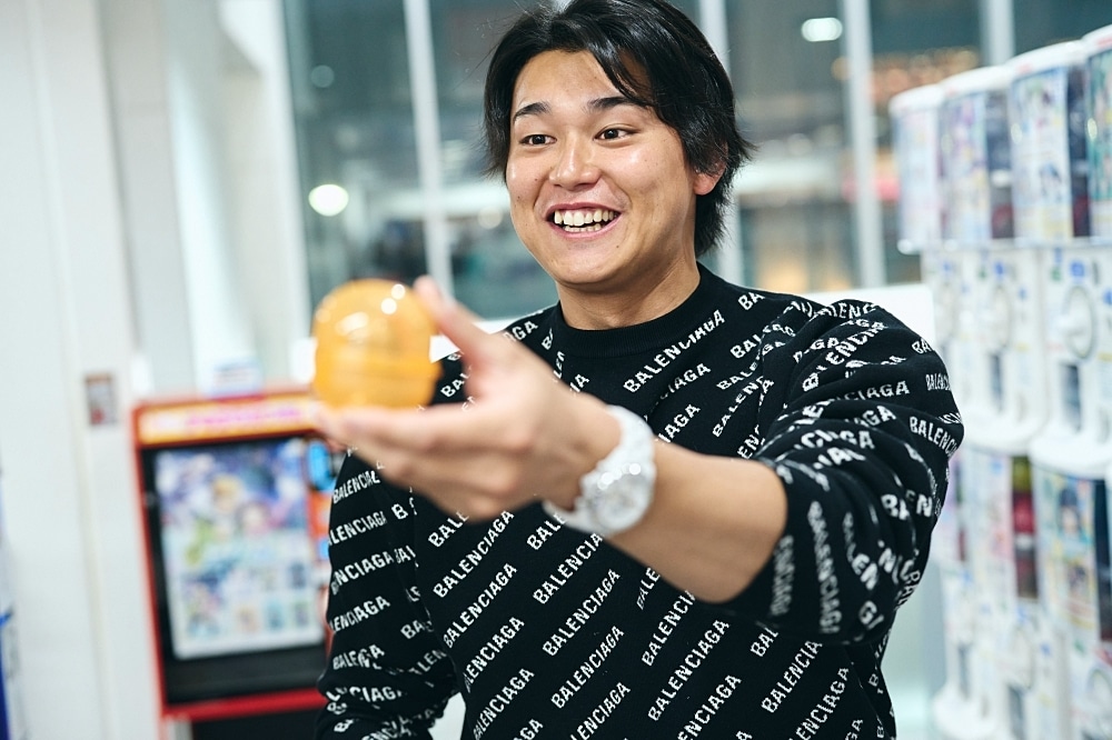 興奮しすぎて「えぐい!」連発! 埼玉西武ライオンズ所属・西川愛也選手の初アニメイトに密着!【店舗貸切!お小遣いアニメイト】-25