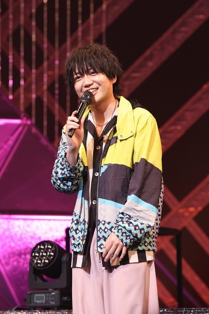 “バディの絆”を再確認したドタバタの入れ替わり劇！そして「恋」の答えを歌声に乗せたライブパート──「東京カラーソニック!! Special Live～Sugar Pop～」レポート-25