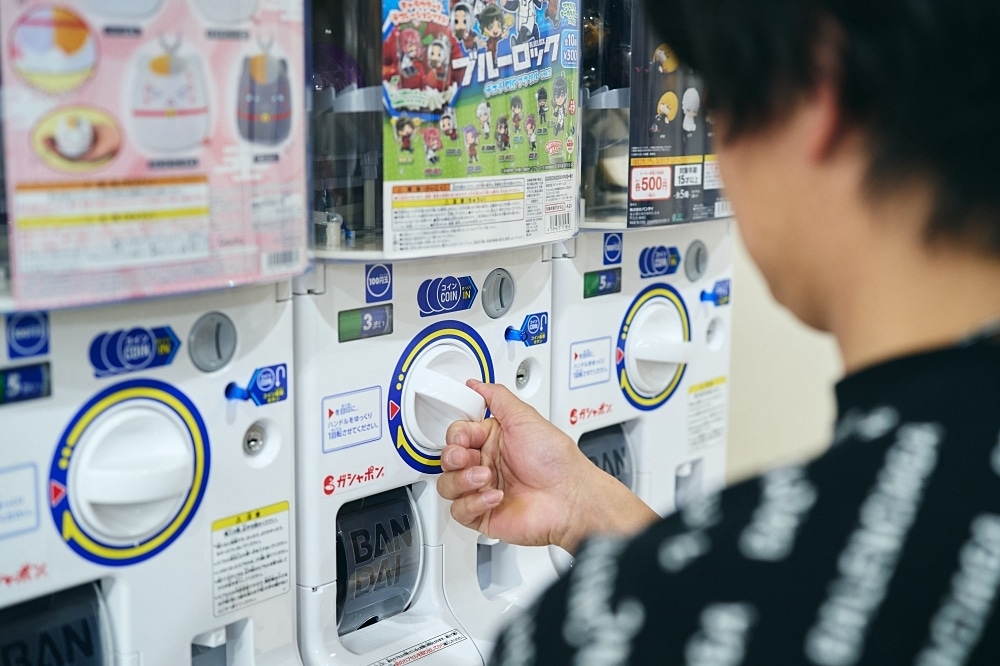 興奮しすぎて「えぐい!」連発! 埼玉西武ライオンズ所属・西川愛也選手の初アニメイトに密着!【店舗貸切!お小遣いアニメイト】-14
