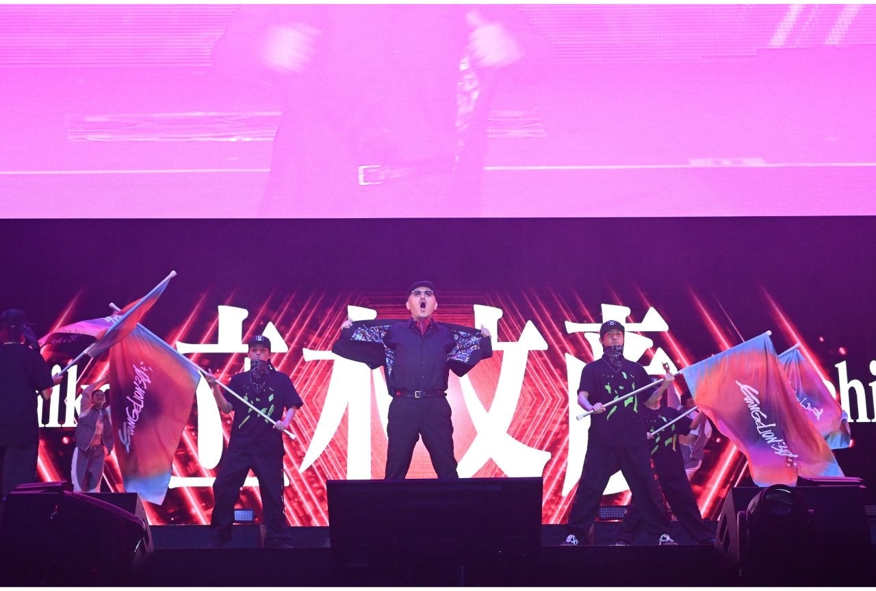 「エヴァフェス」にて初のファッションショーが開催