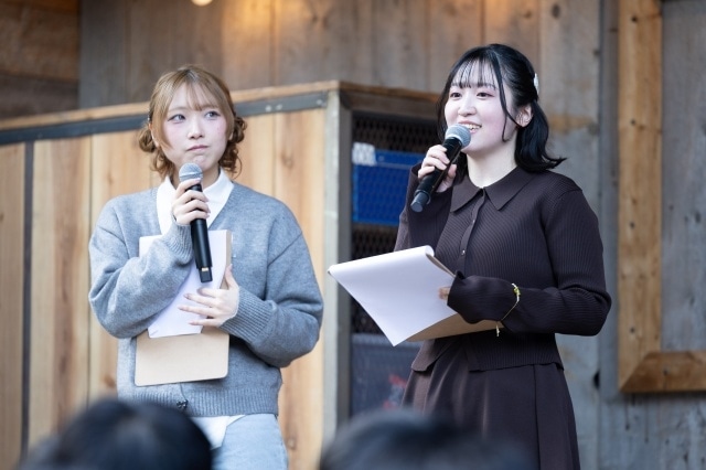 『幼馴染とはラブコメにならない』「AKIVALENTINE」ステージイベントの公式レポートが到着！　久住琳さん、山本悠有希さんが登壇｜Blu-ray上巻のパッケージイラスト解禁-1