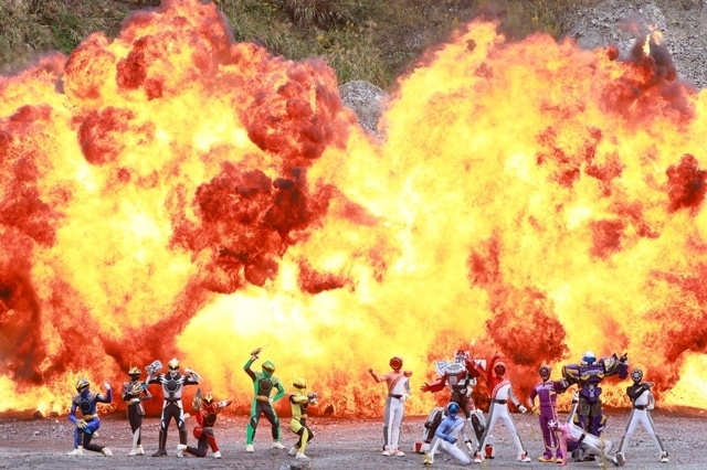 Vシネクスト『ナンバーワン戦隊ゴジュウジャーVSブンブンジャー』本ポスタービジュアル＆本予告解禁！　ゲストキャストに中尾暢樹さん・小澤亮太さん・高橋光臣さん決定、ゲストキャラクターの声を稲田徹さん・関智一さんが担当-6