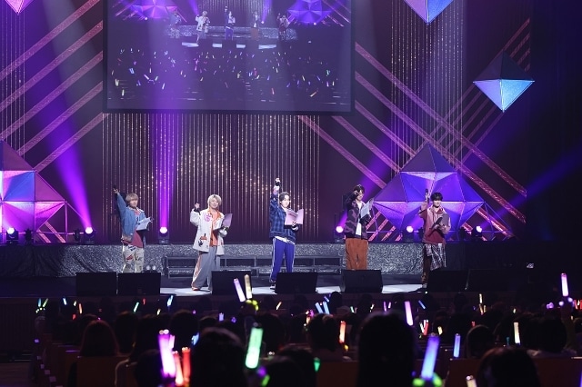 “バディの絆”を再確認したドタバタの入れ替わり劇！そして「恋」の答えを歌声に乗せたライブパート──「東京カラーソニック!! Special Live～Sugar Pop～」レポート-13