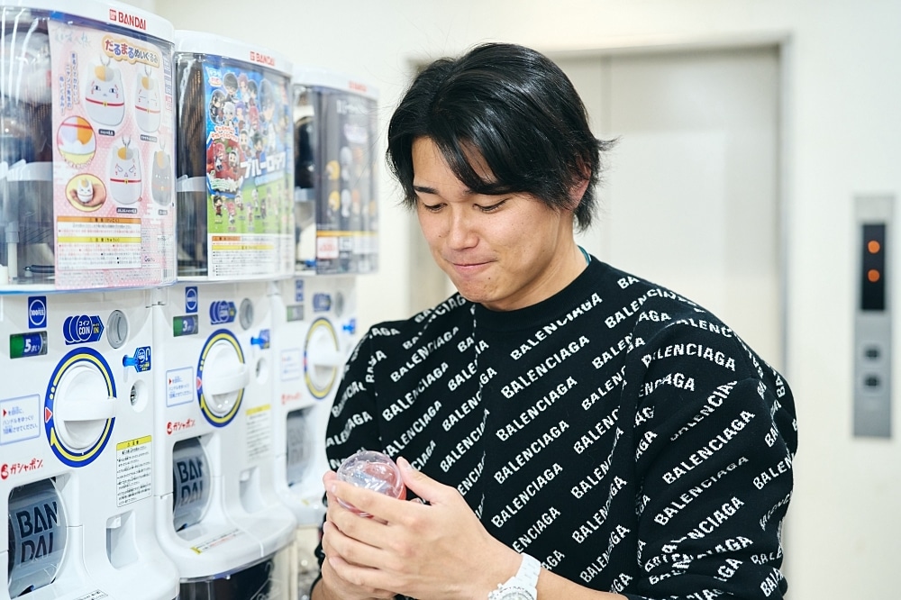 興奮しすぎて「えぐい!」連発! 埼玉西武ライオンズ所属・西川愛也選手の初アニメイトに密着!【店舗貸切!お小遣いアニメイト】-15