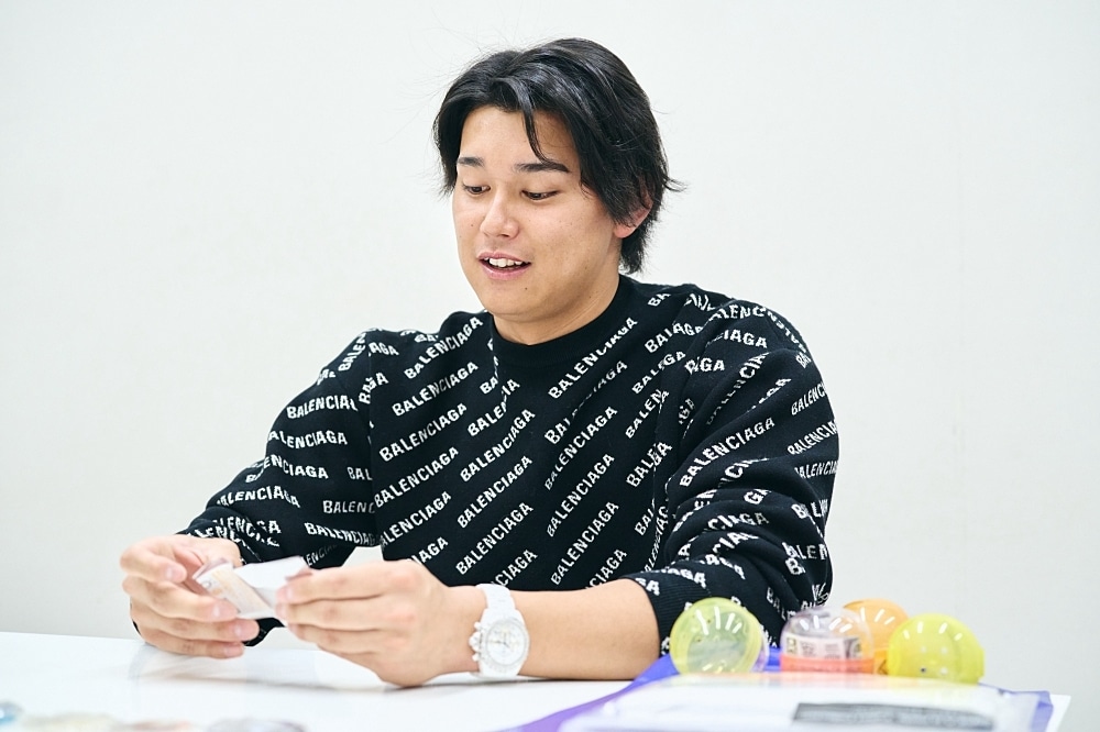 興奮しすぎて「えぐい!」連発! 埼玉西武ライオンズ所属・西川愛也選手の初アニメイトに密着!【店舗貸切!お小遣いアニメイト】-31