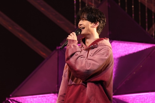 “バディの絆”を再確認したドタバタの入れ替わり劇！そして「恋」の答えを歌声に乗せたライブパート──「東京カラーソニック!! Special Live～Sugar Pop～」レポート-34