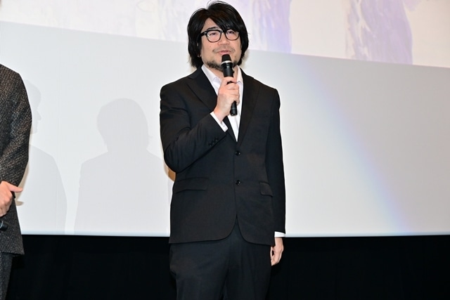 劇場版『僕の心のヤバイやつ』公開記念舞台挨に堀江瞬さん・羊宮妃那さん・島﨑信長さん・赤城博昭総監督が登壇！　バレンタインデーにちなんで、告白をしようか迷う皆さんに応援メッセージを送る-5