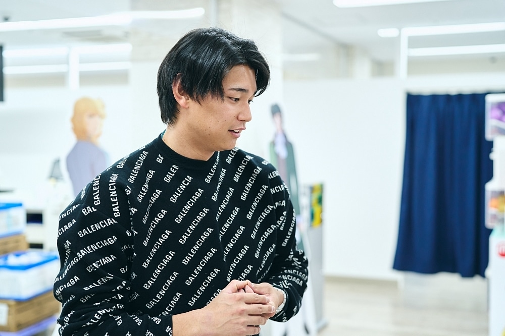 興奮しすぎて「えぐい!」連発! 埼玉西武ライオンズ所属・西川愛也選手の初アニメイトに密着!【店舗貸切!お小遣いアニメイト】-11