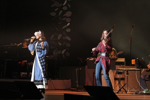 『ゆるキャン△』シリーズより「ゆるキャン△音楽祭2026」が開催！ 亜咲花さんアーティスト陣のほか指出毬亜さん、天野心愛さん、東山奈央さんらキャスト陣も出演した音楽祭のオフィシャルレポートが到着！-10